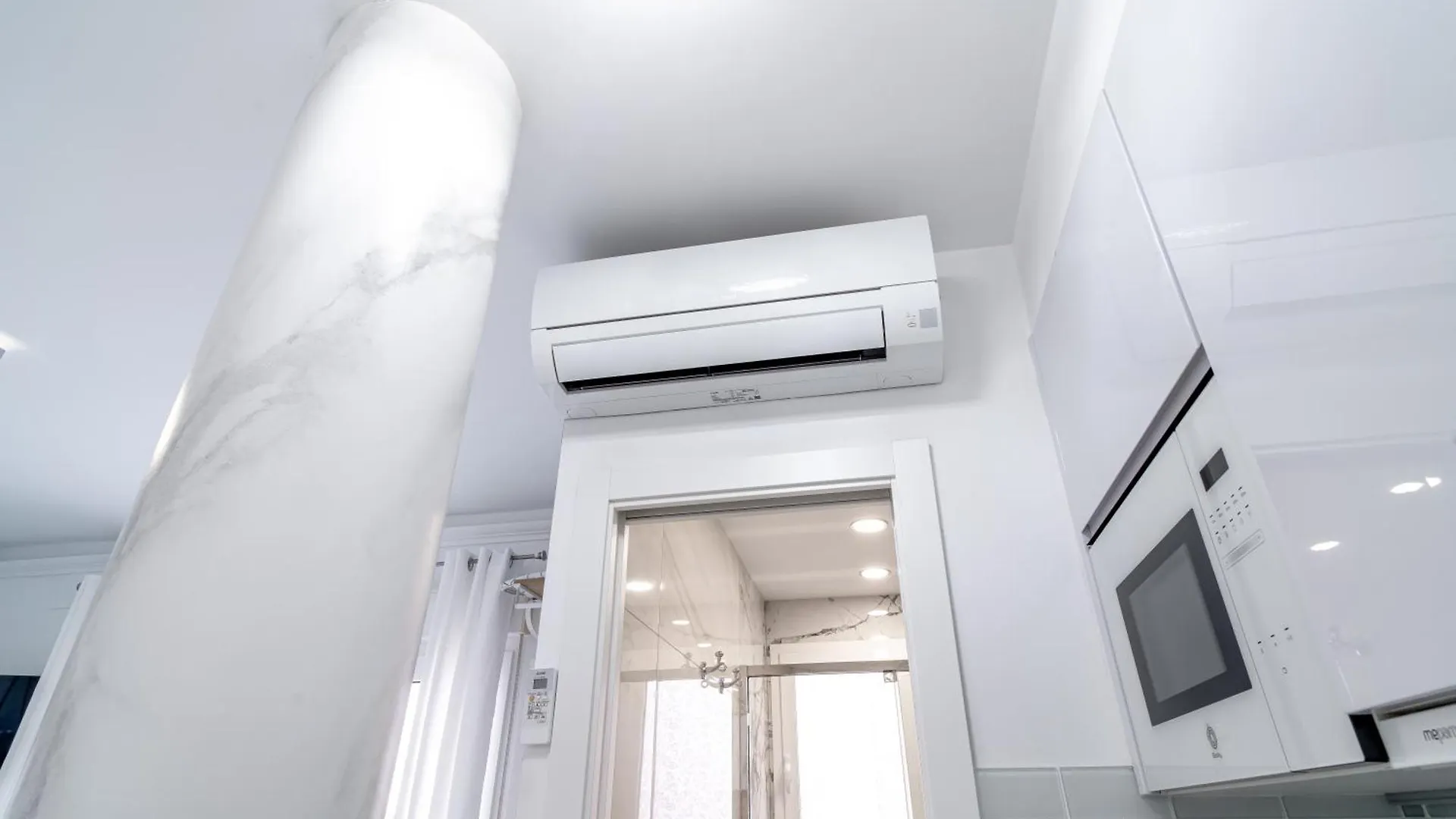 Silver Horizon Luxury Apartment 内尔哈