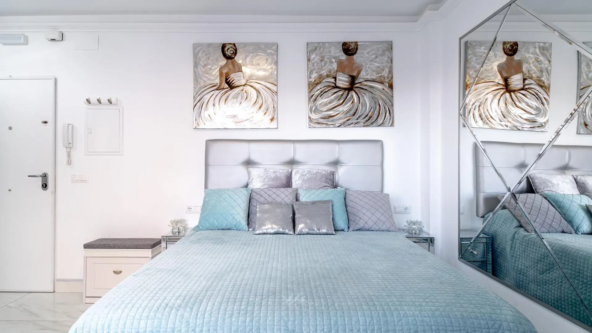 Silver Horizon Luxury Apartment 内尔哈